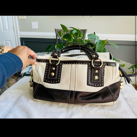Brown and Cream Coach Bag - Picture 2 of 6